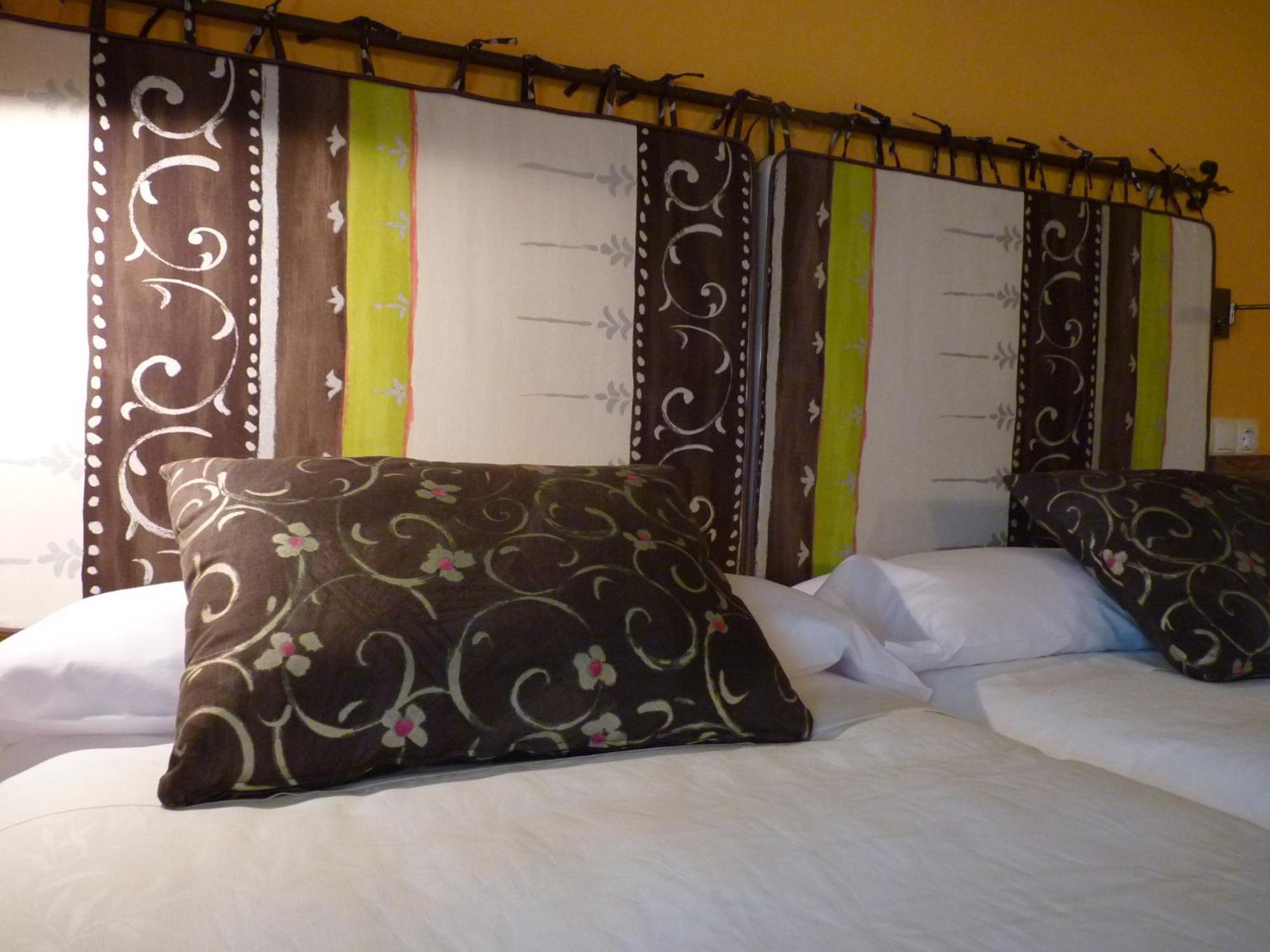 Casa Rural Los Riegos Caso ภายนอก รูปภาพ