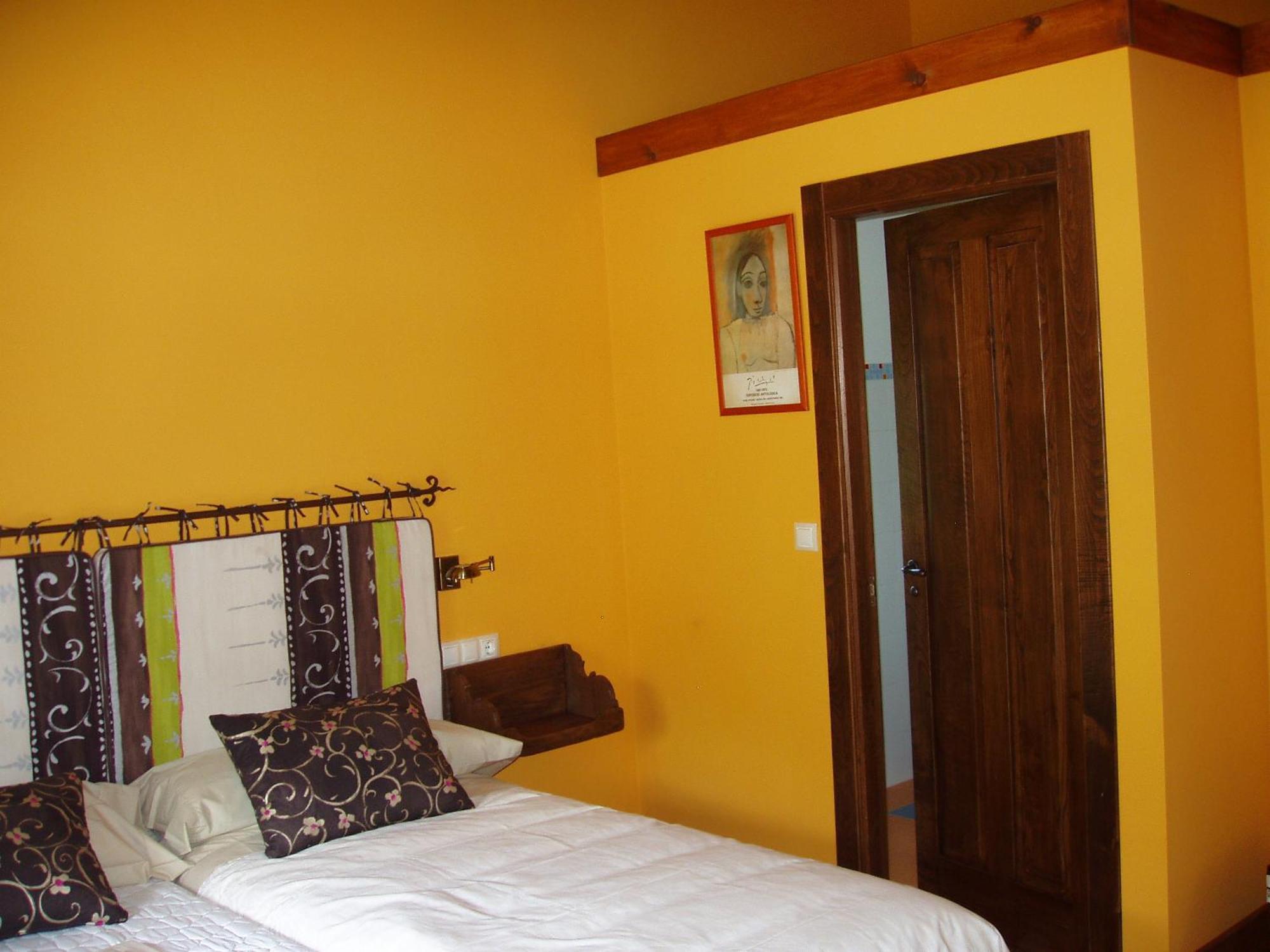 Casa Rural Los Riegos Caso ภายนอก รูปภาพ